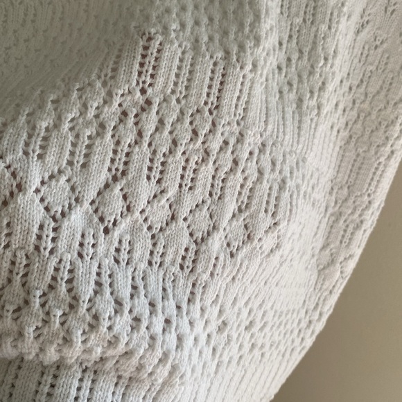 Axcess white knit boho sleeveless v-neck top size 3 - Picture 4 of 7